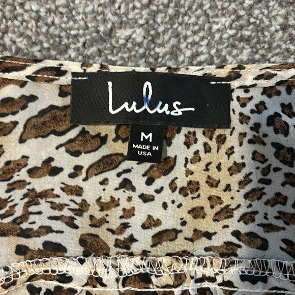 LULU’s sheer cuffed long sleeve animal print swim summer cover up womens medium - Picture 9 of 10